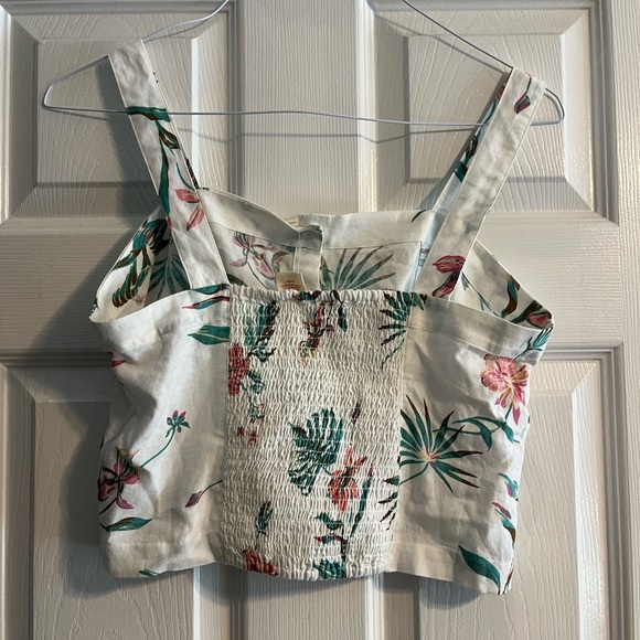 Levi's White Floral Button-Front Crop Top with Green & Pink Print - Picture 5 of 7